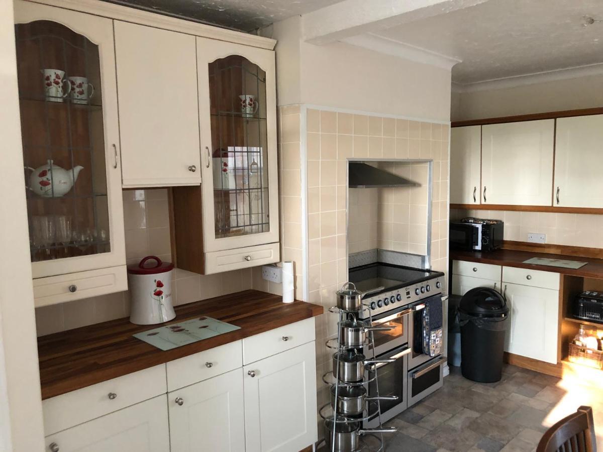 3-Bed House Waterfall Country Brecon Beacons Pontneddfechan Екстериор снимка
