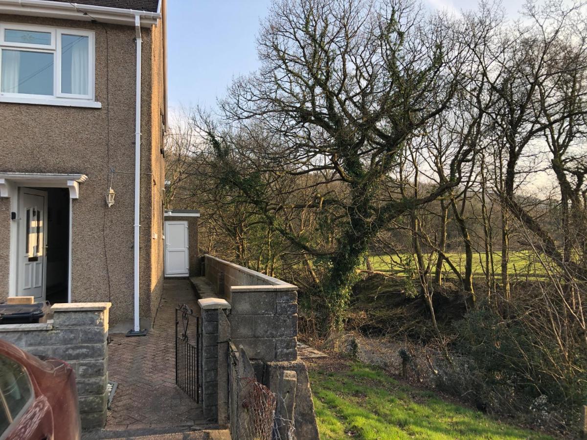 3-Bed House Waterfall Country Brecon Beacons Pontneddfechan Екстериор снимка