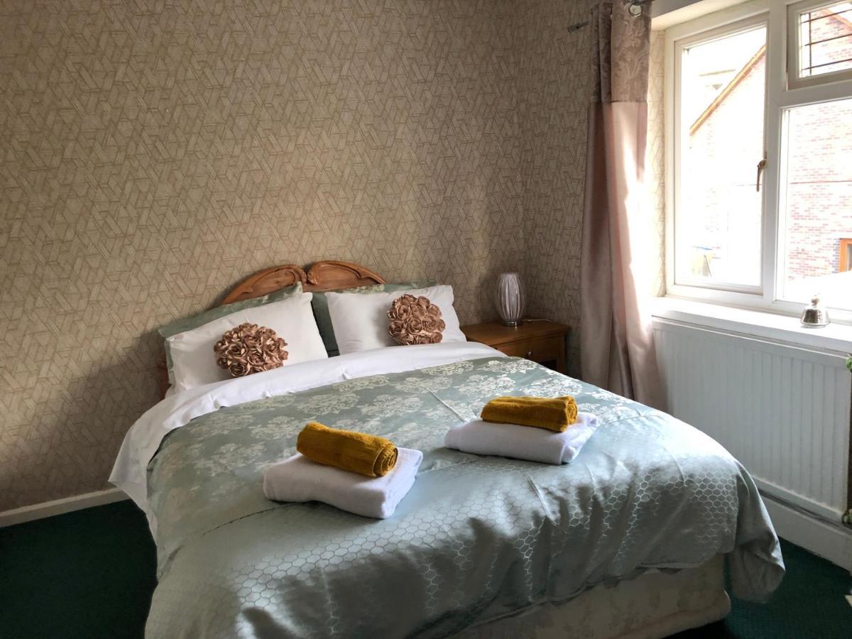3-Bed House Waterfall Country Brecon Beacons Pontneddfechan Екстериор снимка