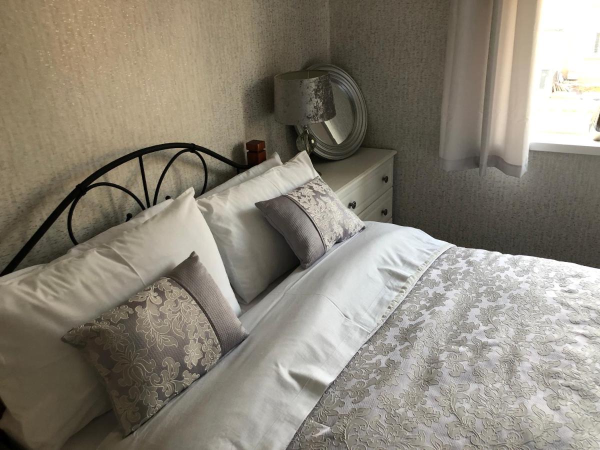 3-Bed House Waterfall Country Brecon Beacons Pontneddfechan Екстериор снимка