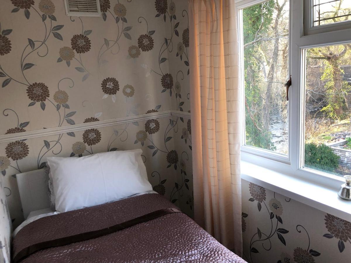 3-Bed House Waterfall Country Brecon Beacons Pontneddfechan Екстериор снимка